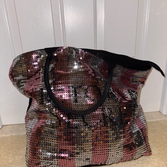 Victoria's Secret Sequin Striped Duffle Bag - Picture 8 of 9